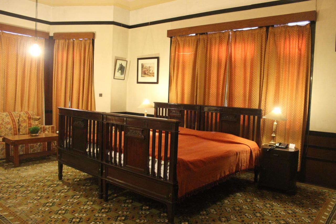 Woodville Palace Hotel Shimla Esterno foto